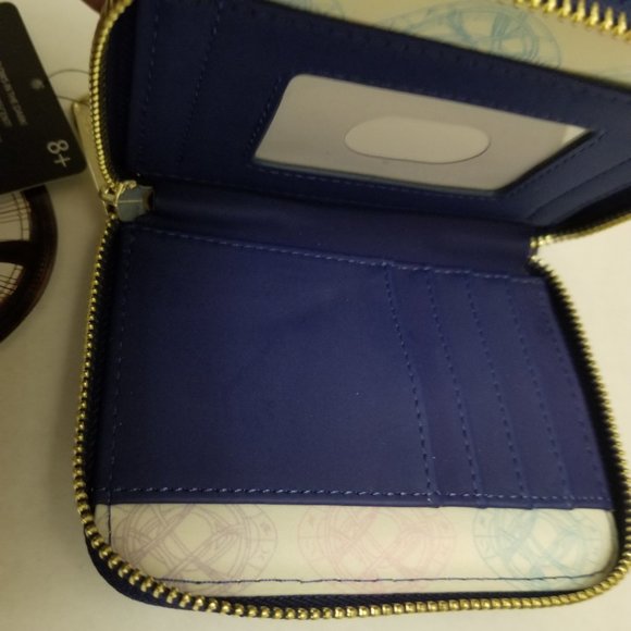 Loungefly Marvel Dr. Strange Multiverse of Madness Glow in the Dark Wallet - Picture 4 of 9